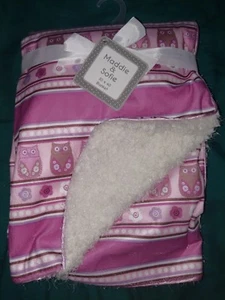 Girls Maddie & Sofie Soft Baby Pink Blanket NWT - Picture 1 of 5
