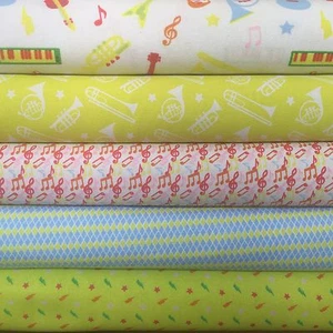 Fabric Freedom Sound Of Music 100% Cotton Fabric FQ Crafting Quilt Patch Lime - Picture 1 of 11