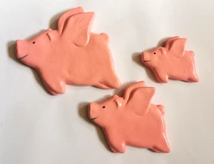 Flying pigs Pink plaster Wall Plaques British Breed, Landrace, Lop Handmade UK - Picture 1 of 8