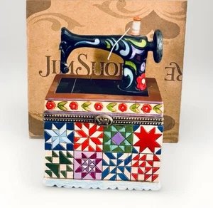 2009 Jim Shore “Create A Life Sew Beautiful” 4014697 Heartwood Creek Trinket Box - Picture 1 of 11