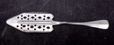 jolie et ancienne cuillère  a absinthe , bar, bistrot  bel état - Photo 1/3