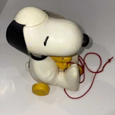 PEANUTS SNOOPY WOODSTOCK PULL TOY HASBRO 1972 旋转耳朵 复古工作 — 第 1/4 张图片