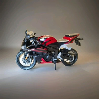 Honda CBR600 RR alloy model motorcycle 1: 12 red Maisto Die Cast Collectible - Image 1 of 4
