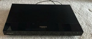 Sony UBP-X700 4K Ultra HD Blu-ray DVD Player - Picture 1 of 10