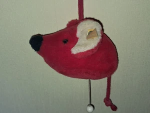 Steiff 6380/15 Spieluhr rote Maus mit Fahne und Knopf - Bild 1 von 3