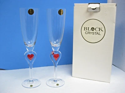 全新 Poland Block 水晶 Valentine HEARTS CHAMPAGNE FLUTE 眼镜 2 件套 罕见 — 第 1/4 张图片