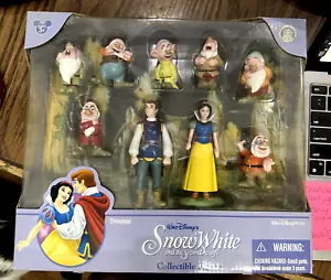 Disney Schneewittchen und die sieben Zwerge Sammelfiguren Disneyland World Park - Bild 1 von 2