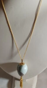Vintage 60er Jahre Boho Chic Porzellan Ei Quaste Halskette mit Gold baumeln... - Bild 1 von 6