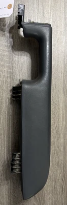 99-02 SILVERADO SIERRA YUKON TAHOE REPOSABRAZOS PUERTA CONDUCTOR IZQUIERDA 122 12D 12i 12 Foto 1 de 4