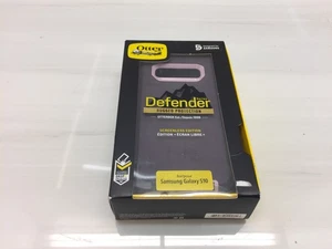 OtterBox Defender Series Case for Samsung Galaxy S10 - Black/Purple - Photo 1 sur 3