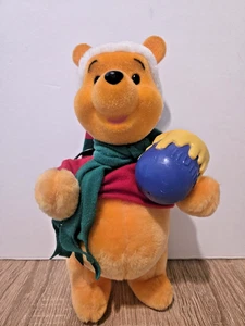 De colección 11” Animado Winnie the Pooh Adorno de Navidad Santa’s Best EZ Light - Imagen 1 de 4