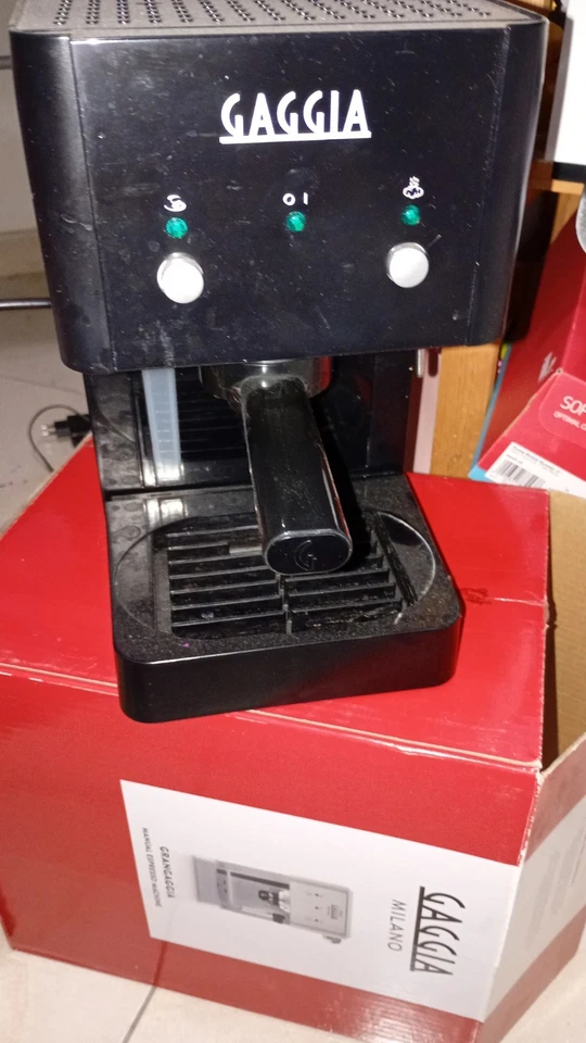 Gaggia  Macchina per Caffè -  Nera Usata Pochissimo Con Porta filtro Per Cialda - Immagine 1 di 1