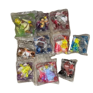 Giocattoli Happy Meal McDonald's 2007 Shrek il terzo - Set completo di 10 - mai aperti - Foto 1 di 2