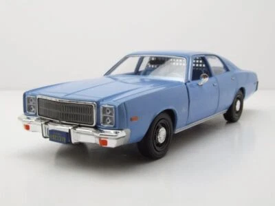 Plymouth Fury 1977 Blu Christine Detective Junkins Modellino 1:24 Greenlight - Immagine 1 di 4