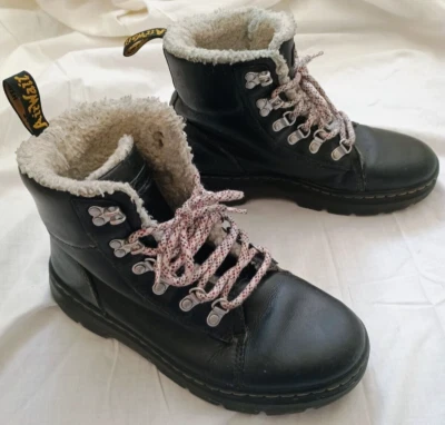 Botas Dr Doc Martens Peines Negras Wyoming Forradas de Piel Sintética Con Cordones EE. UU. Para Mujer 8 Foto 1 de 4