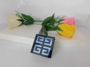 Givenchy Le Prisme Yeux Quatuor Eye Shadow 0.14oz unboxed - Picture 1 of 2