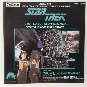 Star Trek Next Generation Two Soundtrack CD & Case Near Mint + Free Outer Sleeve - Picture 1 of 2