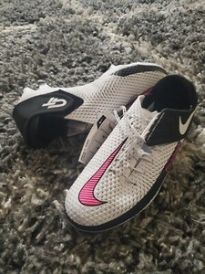 Nike Pink 8.5 US Soccer Shoes \u0026 Cleats 