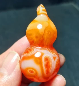 TOP 37.3G Natural Polished Silk Banded Agate Crystal Hand-carved gourd S100 - Picture 1 of 16