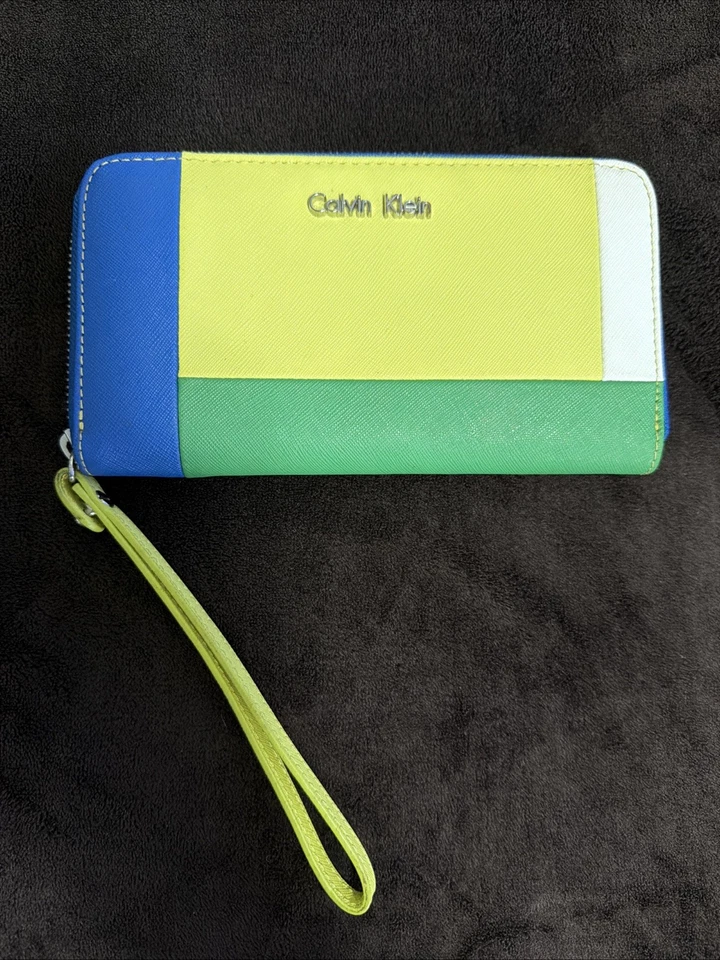 Calvin Klein多色拉链钱包。 皮革状况良好。 — 第 1/4 张图片