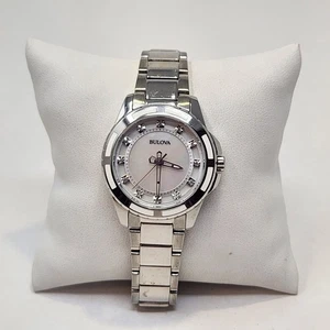 Reloj Mujer Bulova 96P144 Acento Diamante Tono Plateado Esfera Blanca Batería Nueva - Imagen 1 de 8