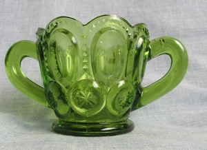 L E SMITH GLASS GREEN MOON AND STAR OPEN SUGAR BOWL - Picture 1 of 3