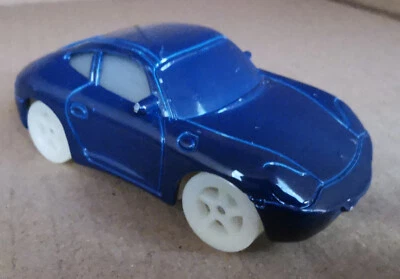 Disney Pixar Cars SALLY DARK BLU -UNFINISHED PROTOTYPE . RUOTE BIANCHE. RARA ! - Immagine 1 di 4
