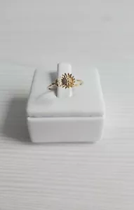 Genuine 750 18k Yellow Gold Ring Band Simple Dainty Sunflower 1.4g Size 6.25 NEW - Picture 1 of 7
