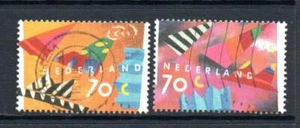 NETHERLANDS USED 1993 SG1666-1667 GREETINGS STAMPS - Picture 1 of 1