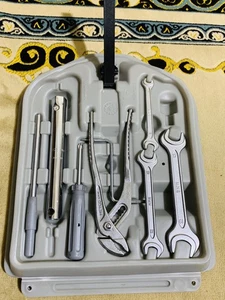 BMW E30 Trunk Spare Tool Kit Storage Tray With Tools OEM 1152080 - Picture 1 of 4