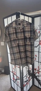 J. Ferrar Men L Button Up Short Sleeve 100% Cotton Shirt. - Picture 1 of 5