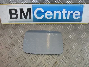 BMW E90 E91 SERIE 3 BERLINA TOURING LLENADO DE COMBUSTIBLE TAPA TAPA PUERTA AZUL AGUA - Imagen 1 de 2