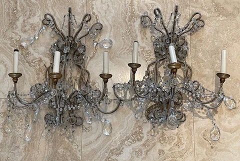Antique Pair of Venetian Glass, Metal and Gilded Wood 3-Light Sconces Cover