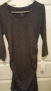 NWT Liz Lange Olive Round Neck 3/4 Sleeve Stretchy Maternity Dress Sz S - Picture 1 of 8