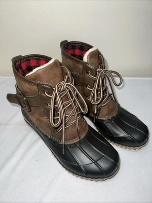 Botas de cuero Madden Girl con suela de goma impermeables para mujer/niña talla 5M Foto 1 de 4