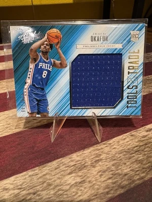 Absolute 2015 - Tools of the Trade Rookie Materials Jumbo Jahlil Okafor/149 Foto 1 de 3