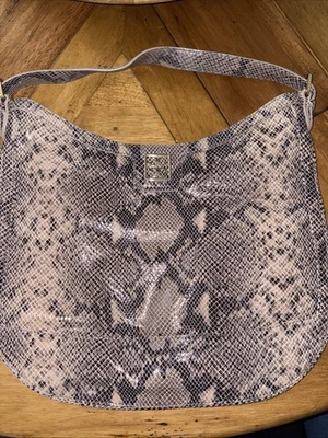 Сумочка Tory Burch модель Hobo с ручкой из змеиной кожи на молнии серая - Изображение 1 из 4