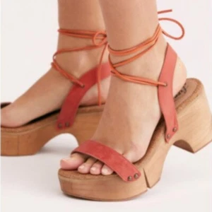 NEW Free People Aurora Ankle Wrap Lace-up Coral Leather Clog EU 40 US 10 - Picture 1 of 8