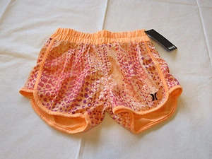 Hurley girls M shorts active short 481049 513 Peach Cream skate surf gym NEW *^ - Picture 1 of 2