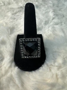 Lia Sophia Statement Ring Square Black Gem Stone w/Rhinestones Size 9 - Picture 1 of 3