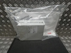 ABB SensyCal FCU200-W V18022-101110 242970010 X002 - Bild 1 von 3