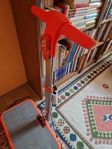 VibroShaper-Vibrationsplatte-mit-Haltegriff und Fernbedienung MEDIASHOP OVP - Bild 1 von 17