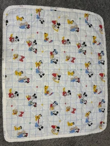 Vtg Dundee Baby Mickey Minnie Crib Comforter Quilt Blanket Disney USA - GVC - Picture 1 of 7