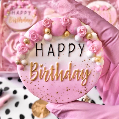 Sello de Feliz Cumpleaños En relieve Galletas Cupcake Decoración Suministros para Hornear Foto 1 de 4