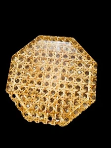 Scatola ottagonale in rattan in lucite stile Dior italiano - Foto 1 di 6