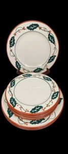 Vtg Set of 8 Furio Tre Ci Italy Holly Berry Plates Red Green White Christmas - Picture 1 of 12