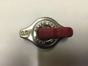 Performance Lever radiator cap pressure cap For Proton Satria 1997-1999 S3 S4 - Picture 1 of 3
