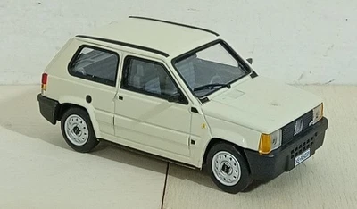 I119083 De Agostini 1/43 - FIAT Panda 750 CL 1986 - Immagine 1 di 4