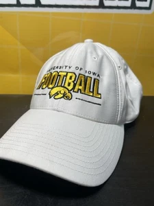 Cappello berretto strapback University of Iowa Hawkeyes calcio Legacy atletico bianco - Foto 1 di 5