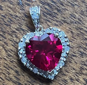 Vintage 10K Gelbgold Rubin Diamant Akzent Herz Anhänger - 2,9 GRAMM - Bild 1 von 8